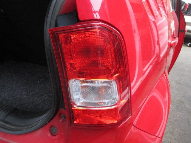 2018 SUZUKI IGNIS OSR DRIVER SIDE REAR OUTER HALOGEN TAIL LIGHT