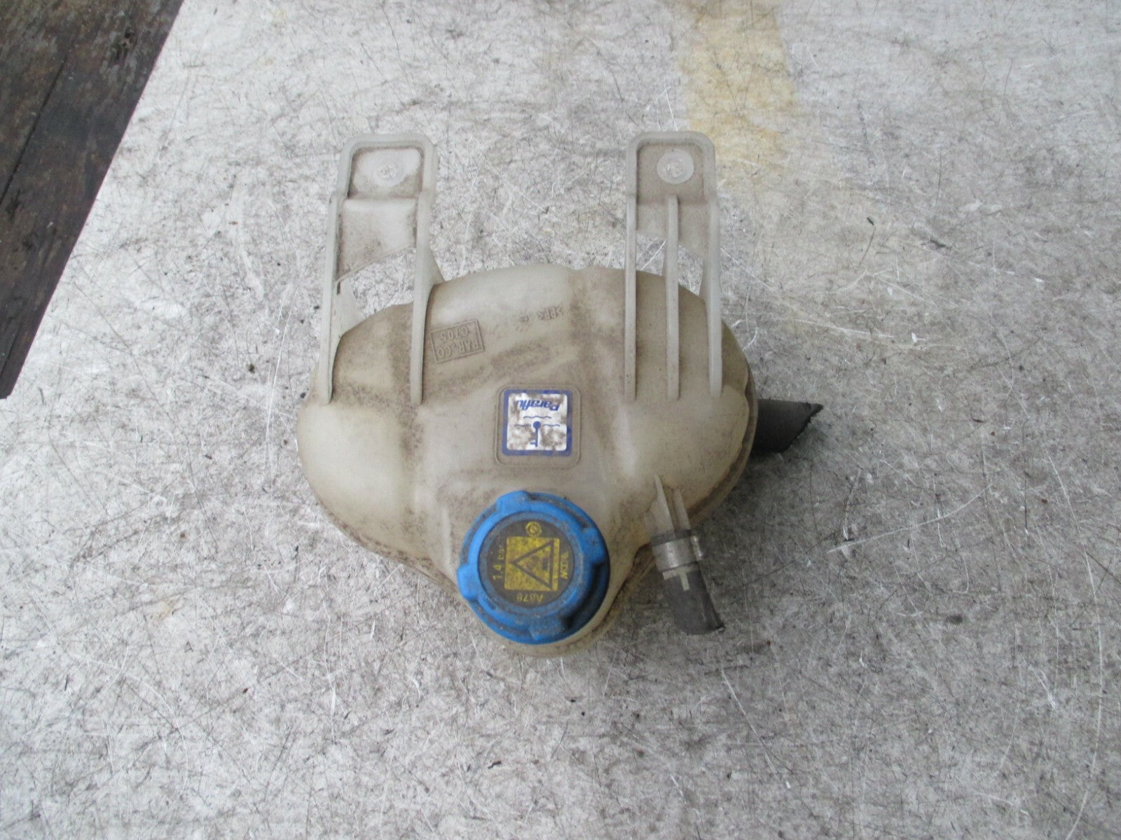 FIAT PUNTO 2012 MK3 COOLANT EXPANSION TANK