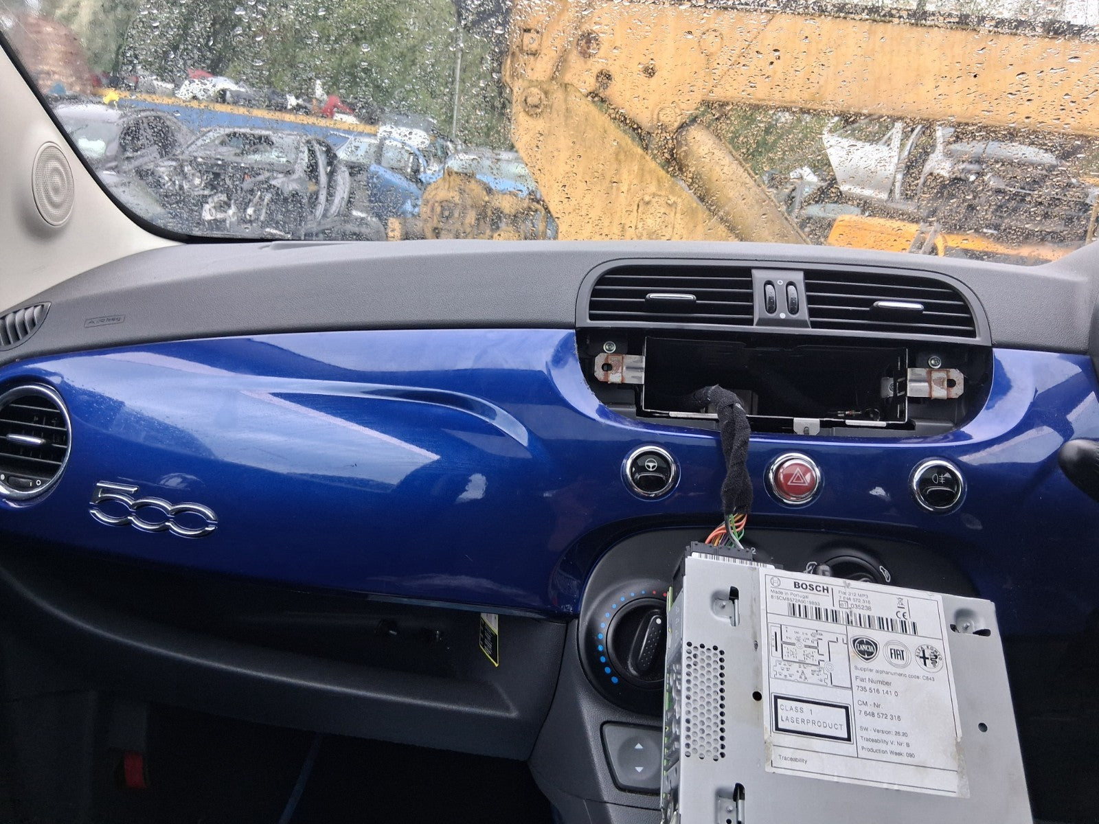 2010 FIAT 500 LOUNGE MK1 FRONT DASHBOARD BLUE TRIM PANEL COVER