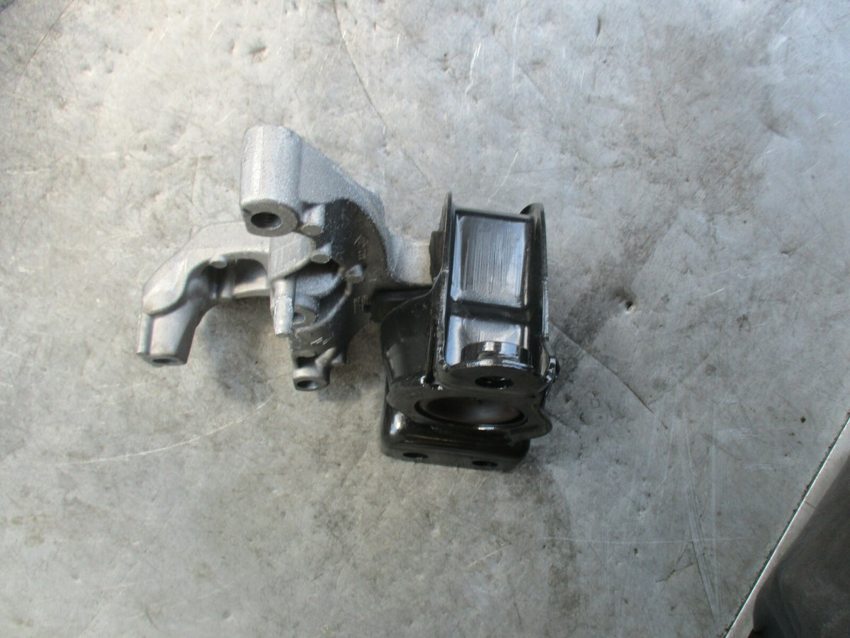 NISSAN QASHQAI J11 (MK2) NS PASSENGER SIDE ENGINE MOUNT PANEL