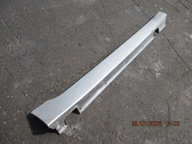 BMW 5 SERIES E60 E61 OS DRIVER SIDE SKIRT VALANCE GREY 7033760