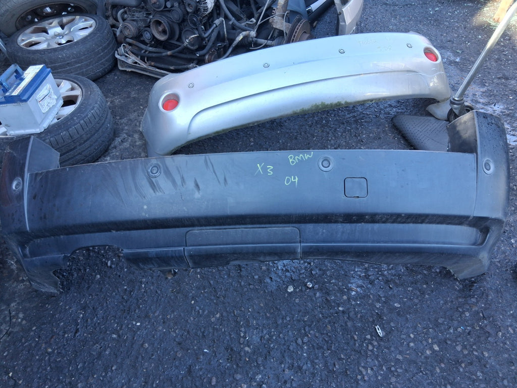 2004 BMW X3 E83 COMPLETE REAR BUMPER WITH PDC SENSORS BLACK