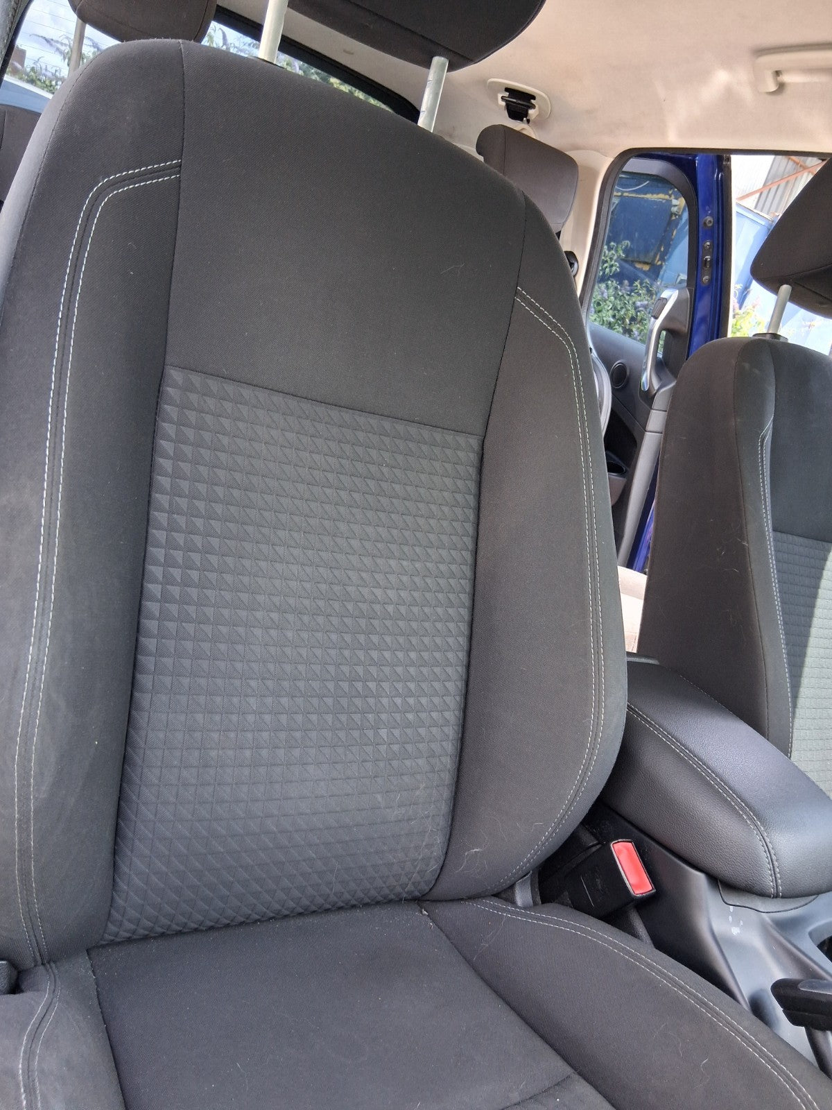 2015 FORD GRAND C MAX MK2 OSF DRIVER SIDE FRONT RIGHT FABRIC SEAT