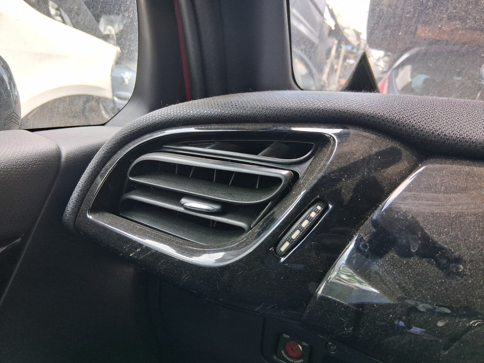 2012 CITROEN DS3 3 DOOR NSF PASSENGER SIDE FRONT LEFT DASHBOARD AIRVENT
