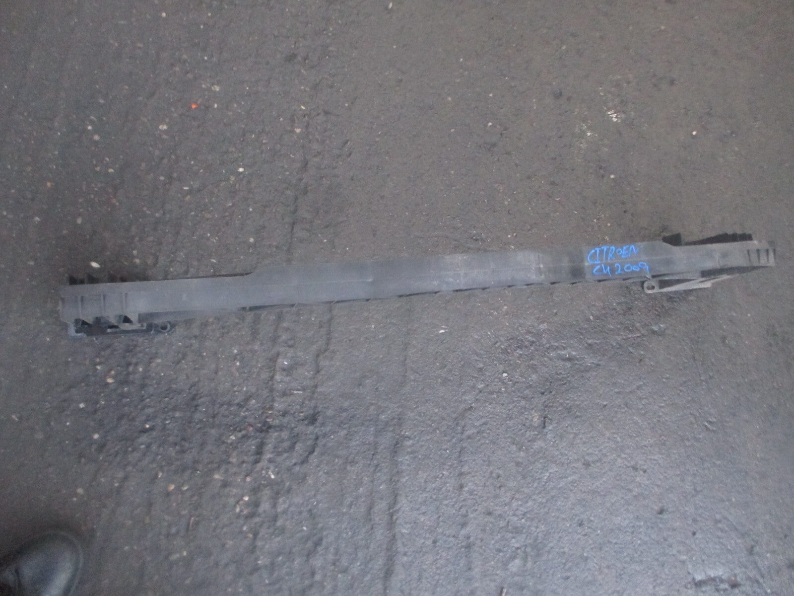 2009 CITROEN C4 FRONT BUMPER REINFORCEMENT CRASH BAR 9646895580