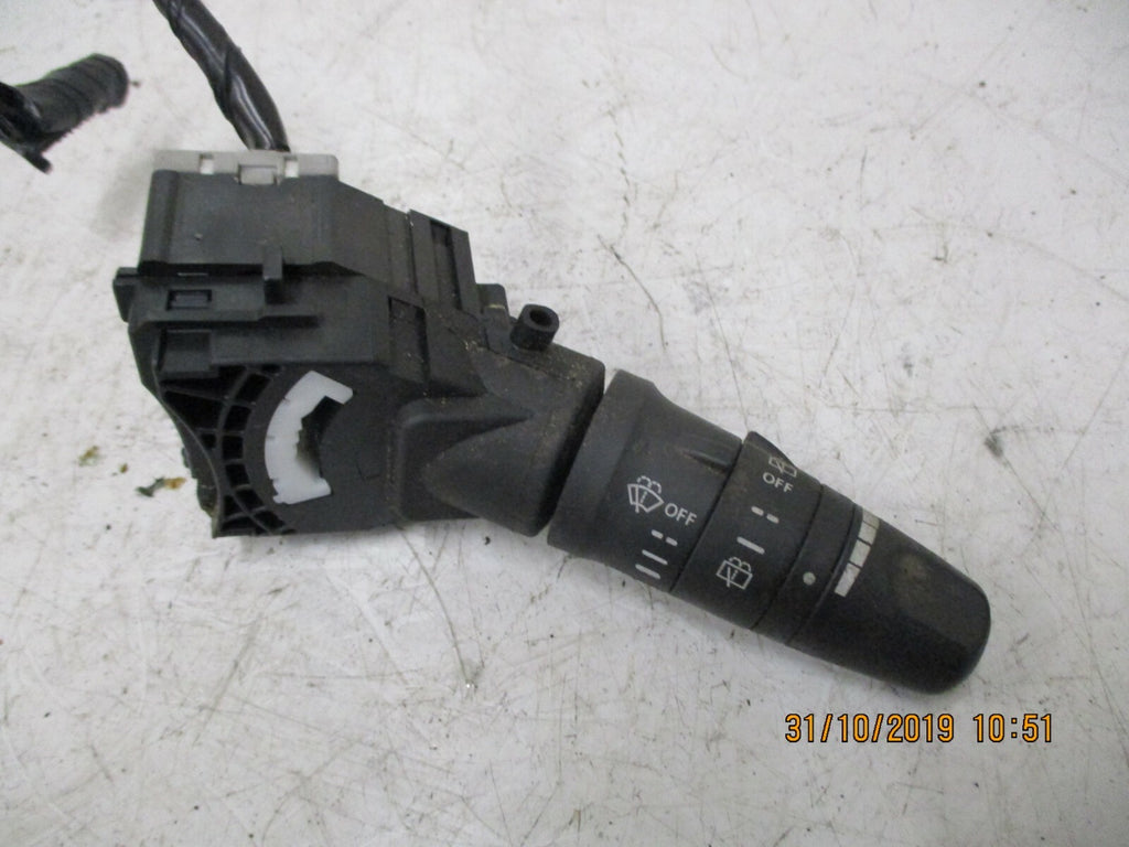 NISSAN X TRAIL T30 2005 MK1 WINDSCREEN WIPER CONTROL SWITCH STALK 252608H705