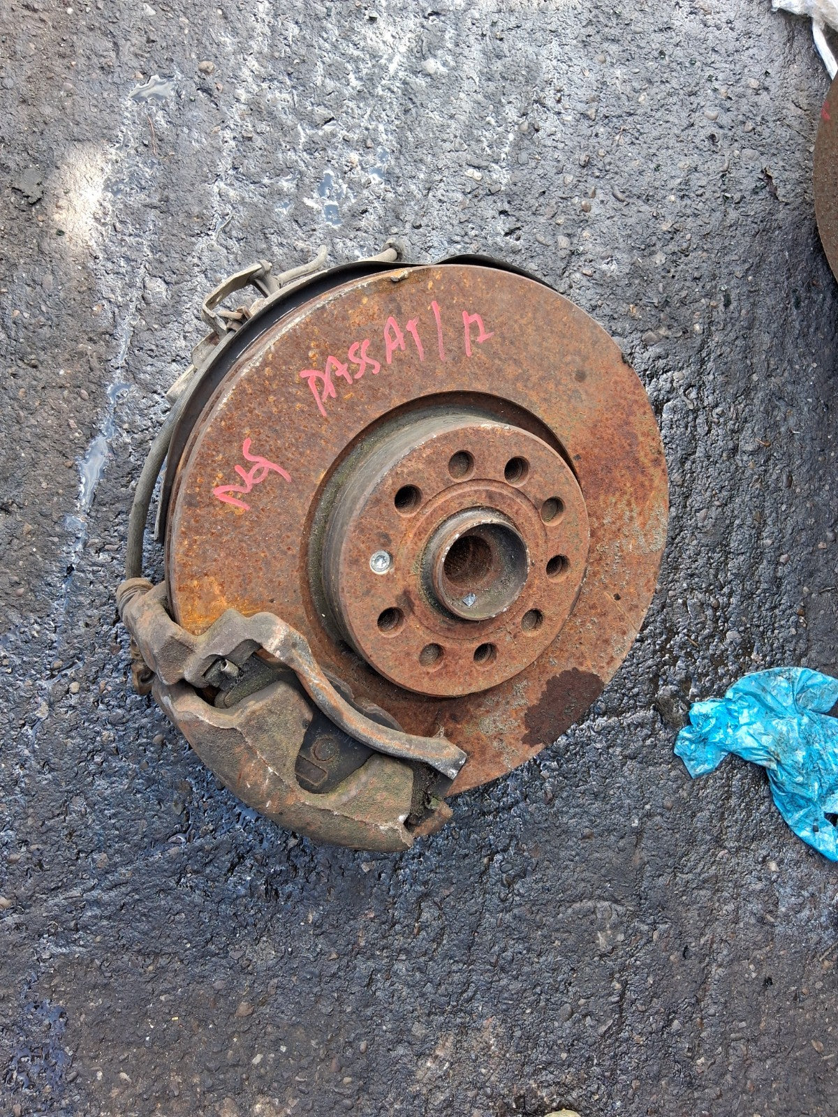 2018 VW VOLKSWAGEN PASSAT B8 1.5 DIESEL NS PASSENGER SIDE WHEEL BEARING HUB