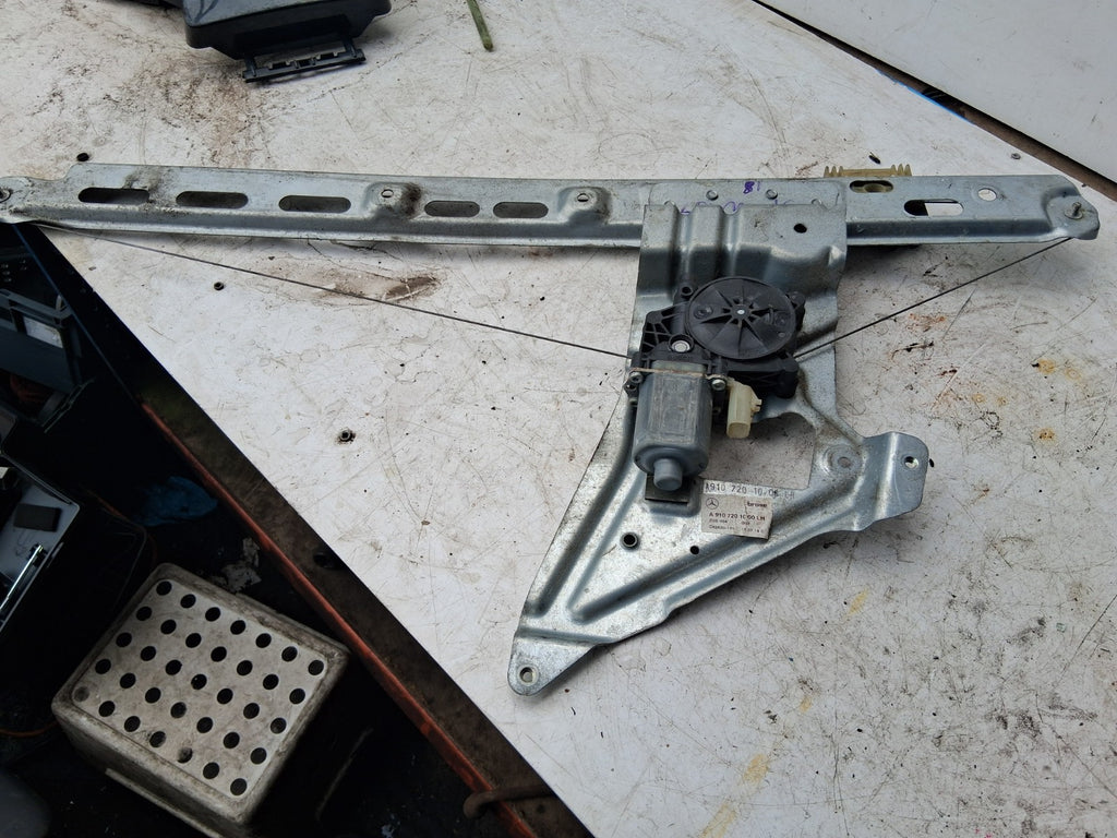2019 MERCEDES SPRINTER W907 NS PASSENGER SIDE WINDOW MOTOR REGULATOR A9107201000