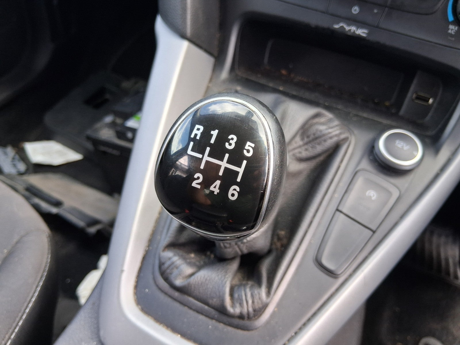 2015 FORD FOCUS MK3 6 SPEED MANUAL GEARSTICK GEARSHIFTER