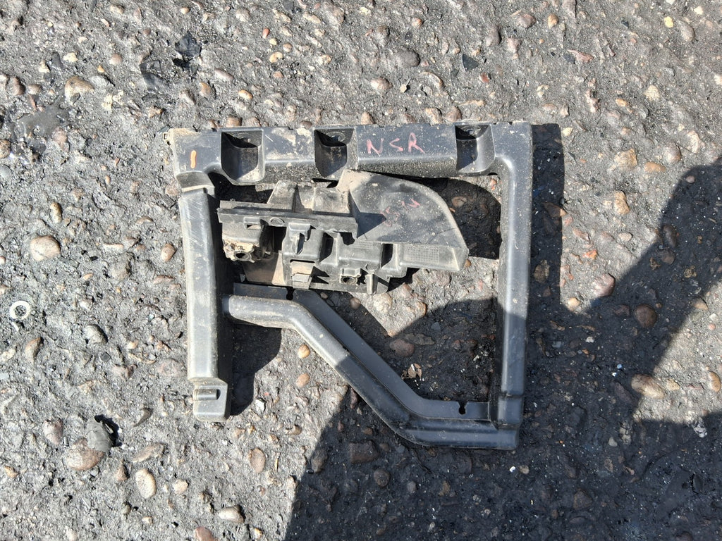 2023 CITROEN BERLINGO MK3 NSR PASSENGER SIDE REAR BUMPER BRACKET 9816808980