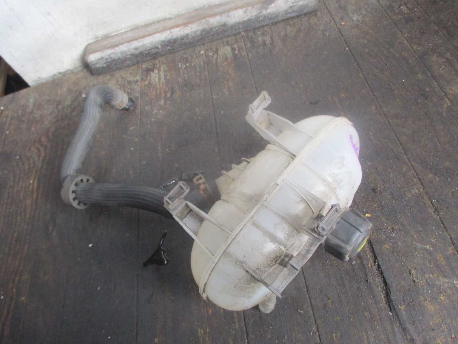 VAUXHALL VIVARO X82 MK2 2018 COOLANT WATER EXPANSION TANK 217101893R