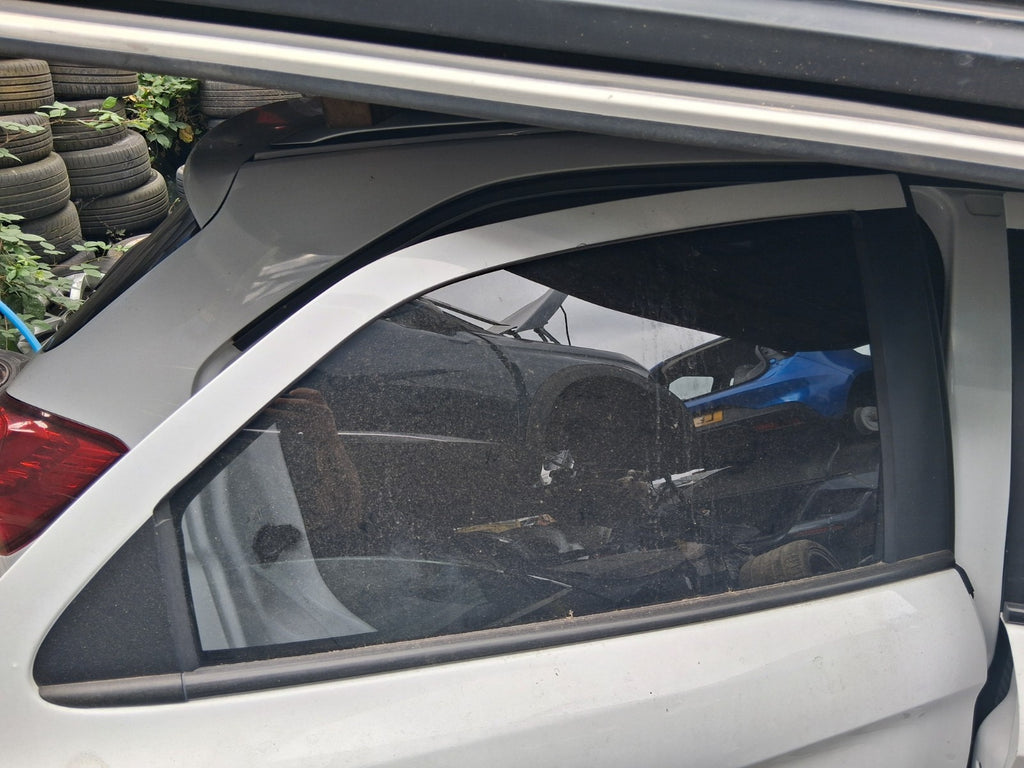 2018 FORD KA + PLUS MK3 HATCHBACK OSR DRIVER SIDE REAR DOOR WINDOW GLASS