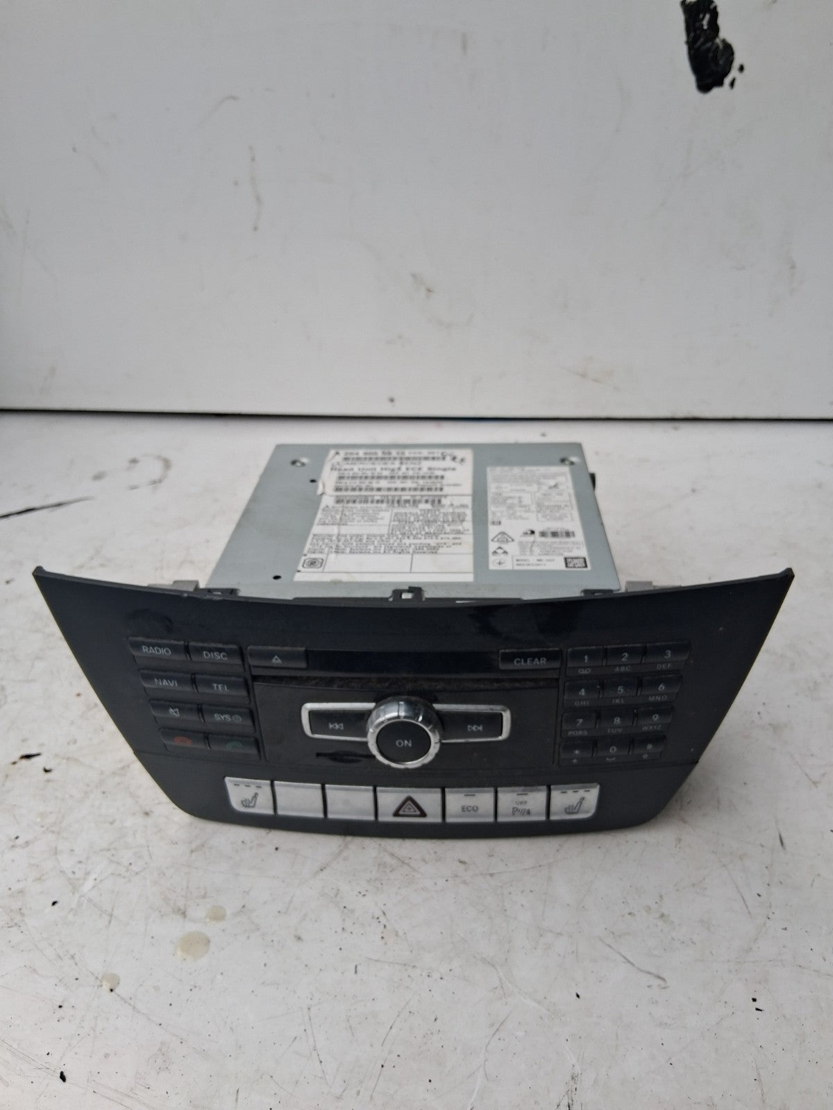 2014 MERCEDES-BENZ C-CLASS W204 SAT NAV RADIO MEDIA HEAD UNIT A2049005915