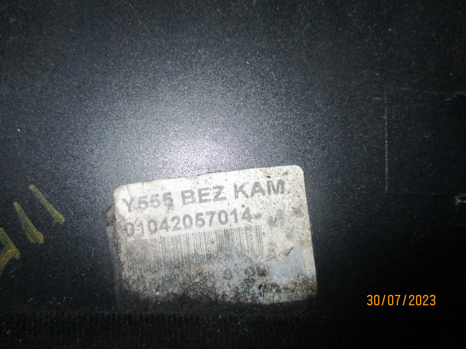 VOLVO V40 CROSS TAILGATE BACK RELEASE TRIM PANEL 01042057014/31301301