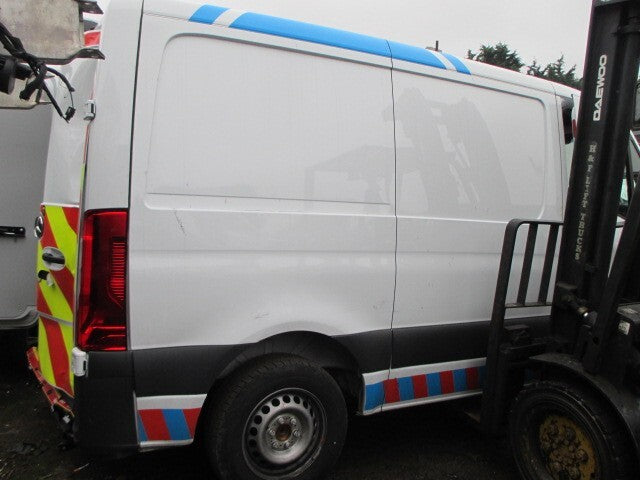 2024 MERCEDES BENZ SPRINTER W907 SWB DRIVER SIDE REAR QUARTER PANEL WHITE