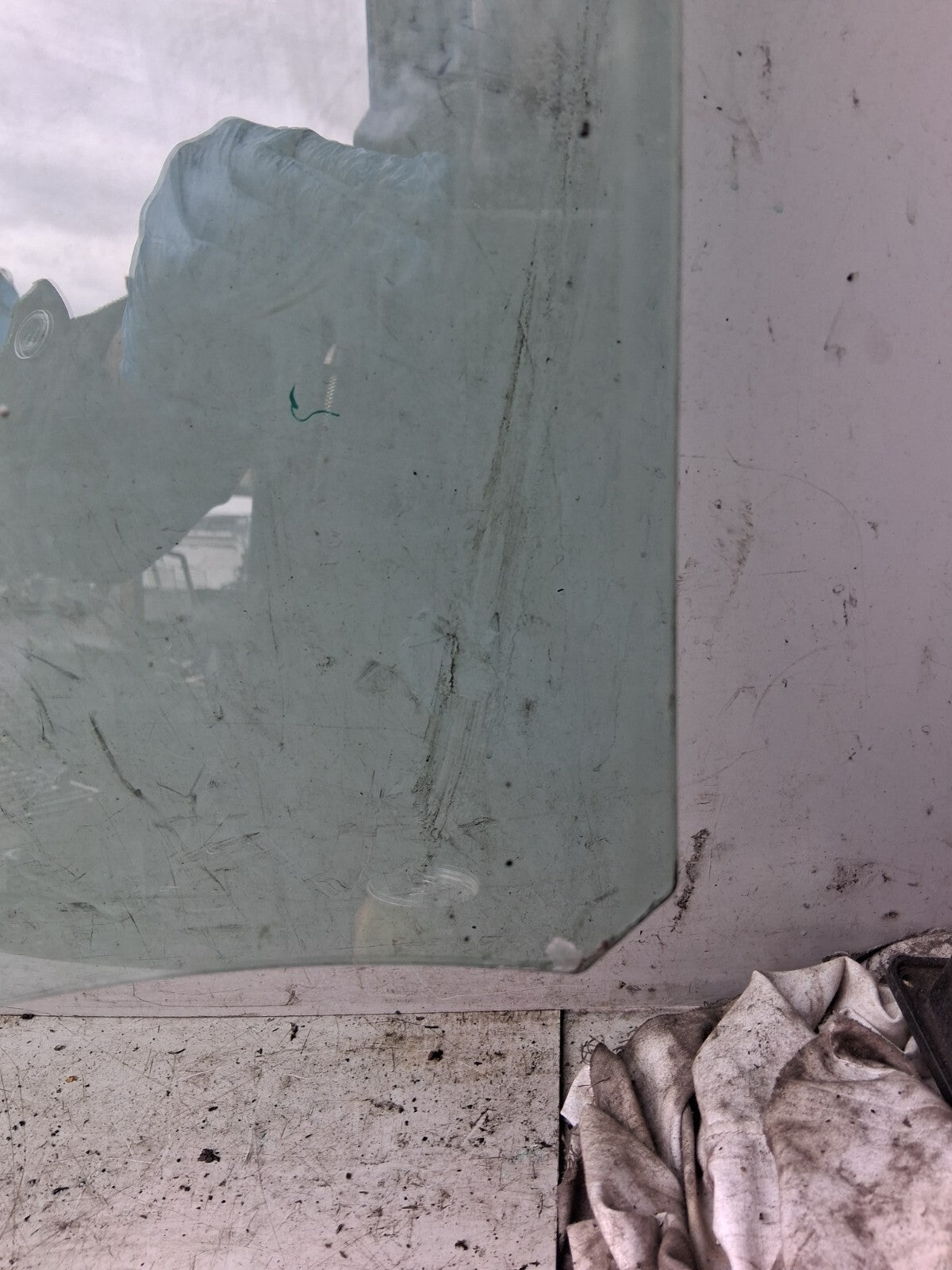2021 VAUXHALL VIVARO OSF DRIVER SIDE FRONT RIGHT WINDOW GLASS 43R00049