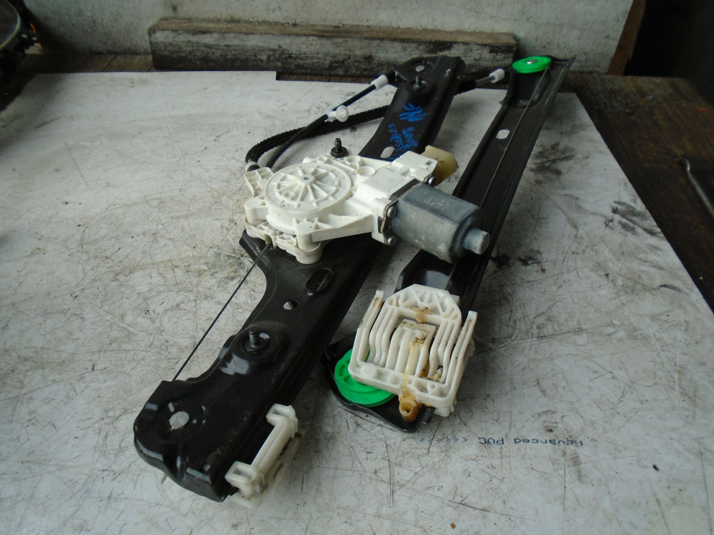 BMW 3 SERIES 2008 E90 NSF PASSENGER SIDE FRONT WINDOW MOTOR REGULATOR 6927027