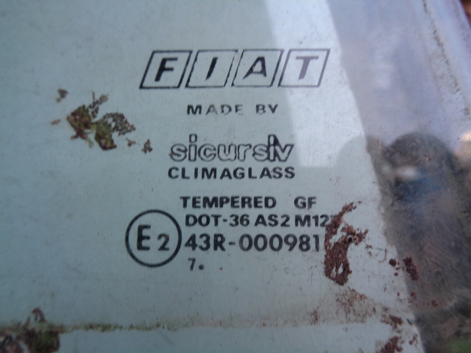FIAT COUPE 2000 2.0 TURBO OSF DRIVER SIDE FRONT DOOR WINDOW GLASS
