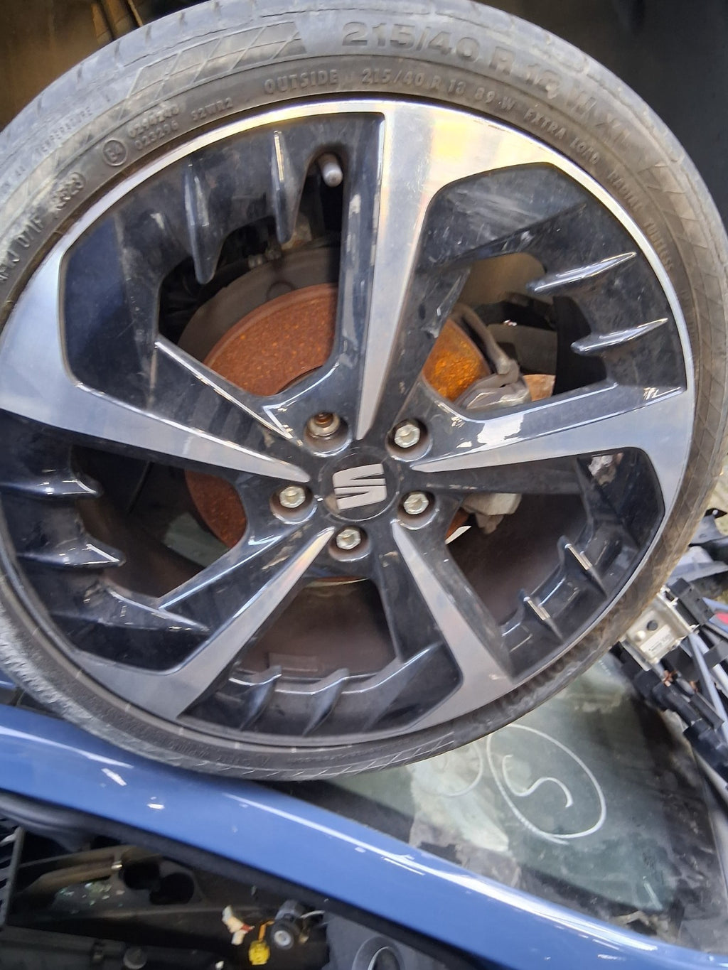 2023 SEAT IBIZA MK5 6F 18 INCH ALLOY WHEEL WITH TYRE 215/40R18
