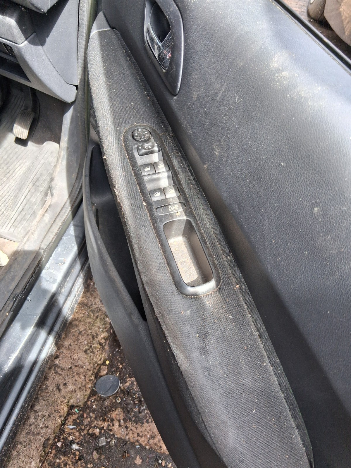 2012 PEUGEOT 3008 MK1 OSF DRIVER SIDE FRONT RIGHT WINDOW CONTROL SWITCH