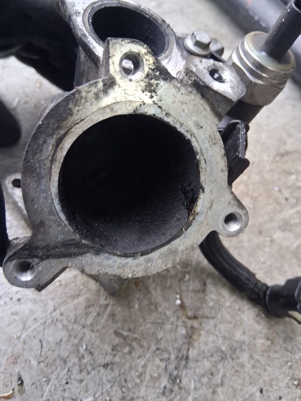 2021 VAUXHALL VIVARO MK3 EGR VALVE PIPE HOUSING 9821154280