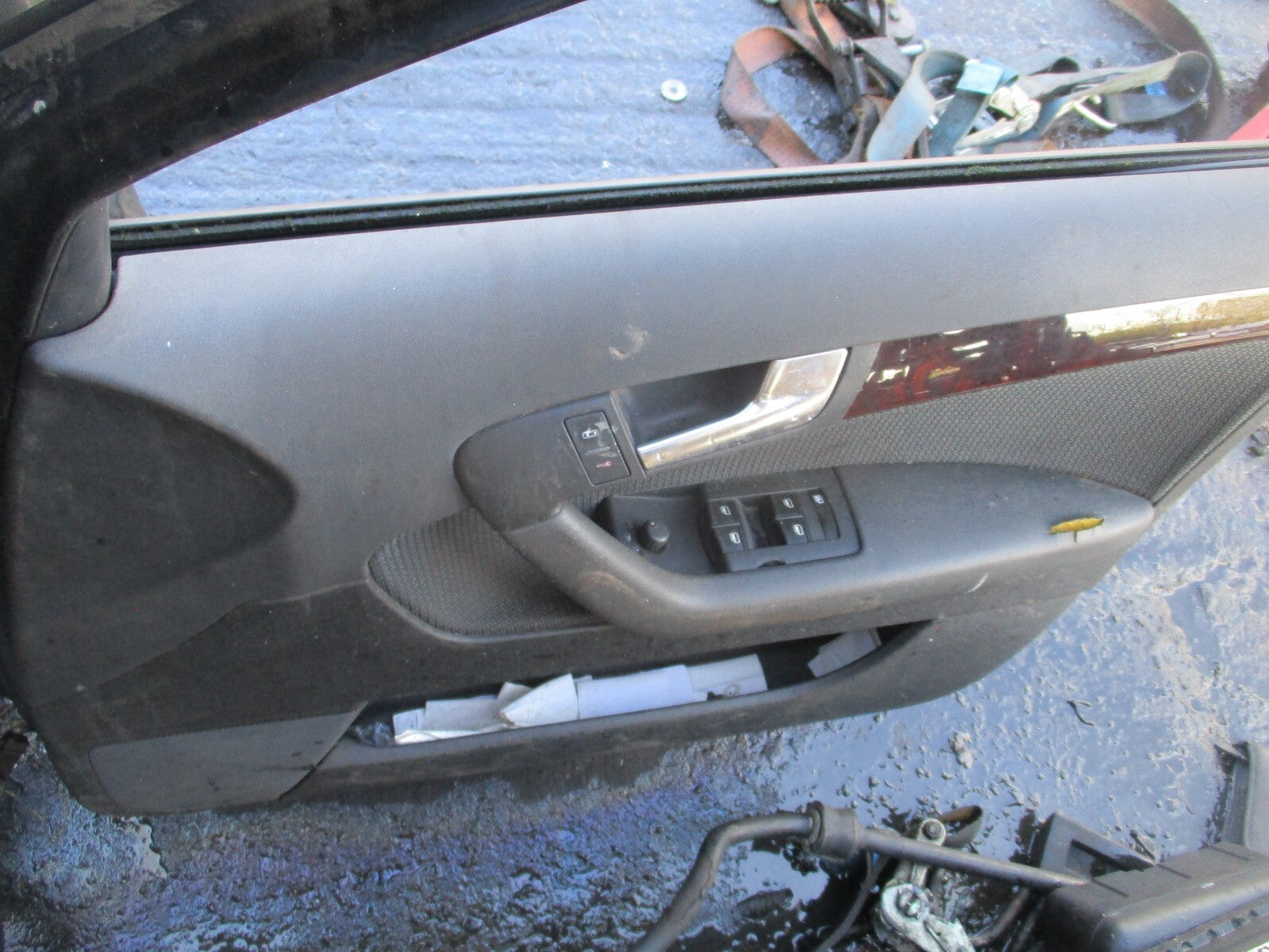 2006 AUDI A3 8P OSF DRIVER SIDE FRONT COMPLETE DOOR GREY MET LX7Z