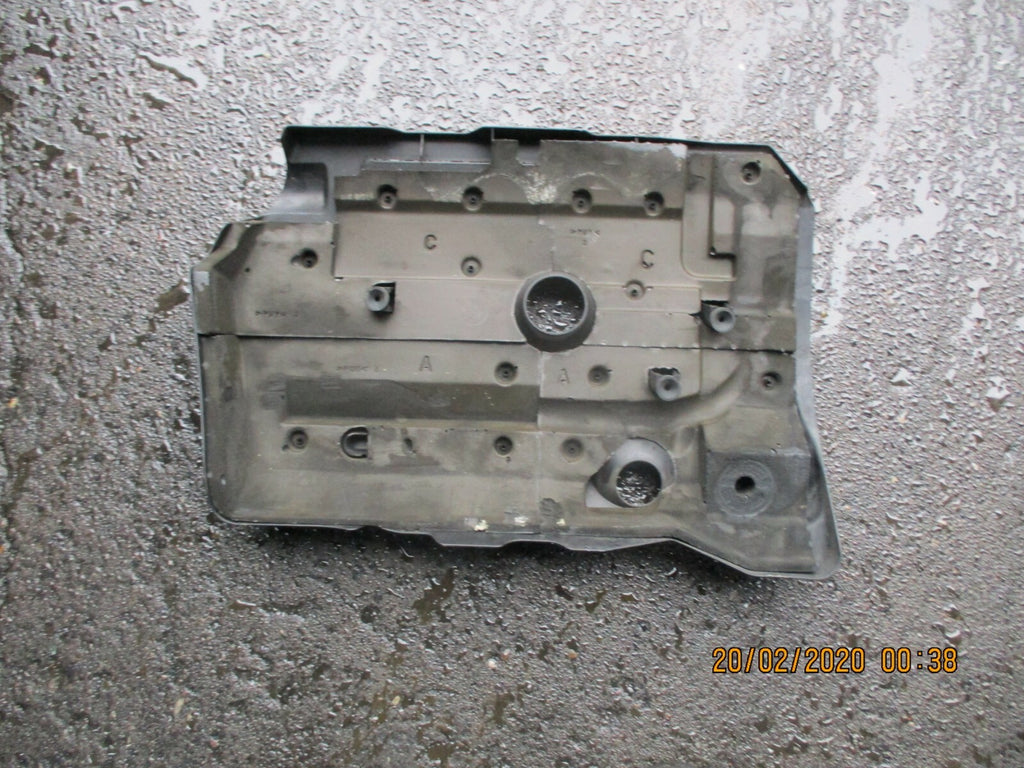 TOYOTA AVENSIS MK2 T250 2007 2.2 D4D DIESEL ENGINE PLASTIC COVER