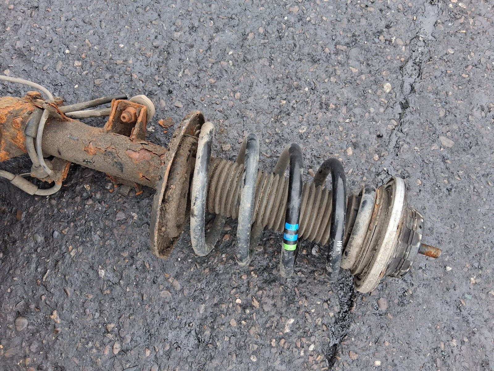 2018 VOLKSWAGEN TRANSPORTER T6 2.0 DIESEL OSF DRIVER SIDE FRONT SUSPENSION LEG
