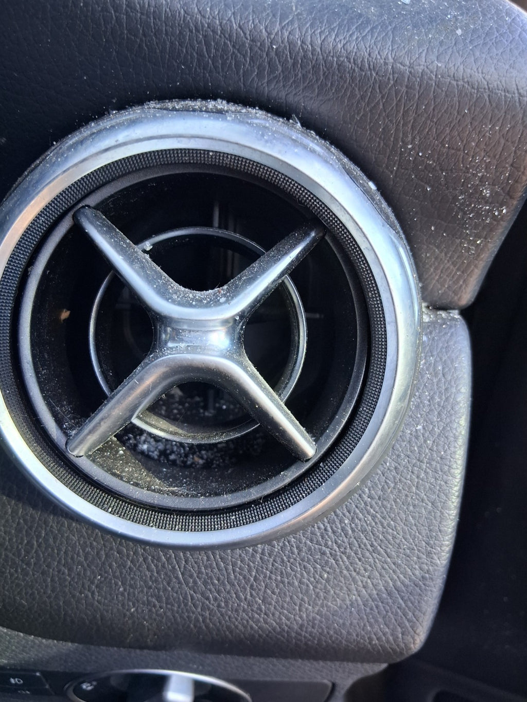 2019 MERCEDES BENZ GLA 180 X156 OSF DRIVER SIDE FRONT RIGHT AIR VENT