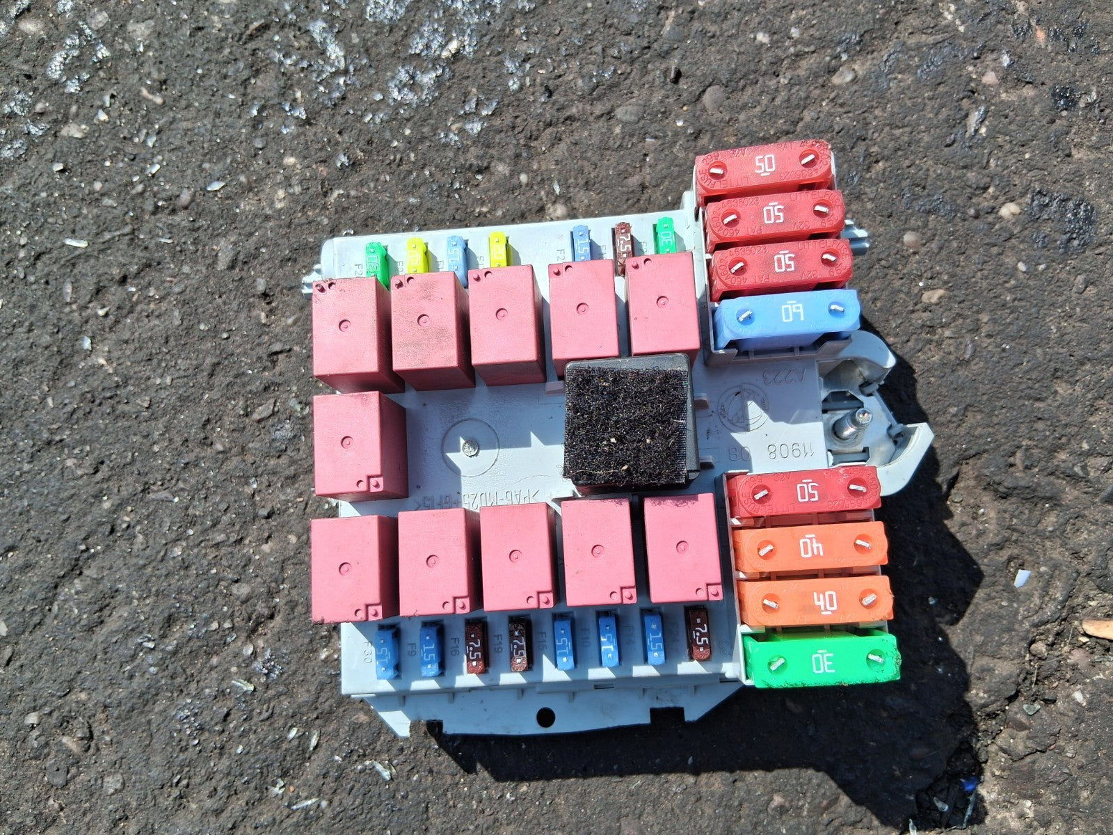 2024 FIAT DUCATO MK3 2.2 DIESEL FUSE BOX RELAY BOX 46863516
