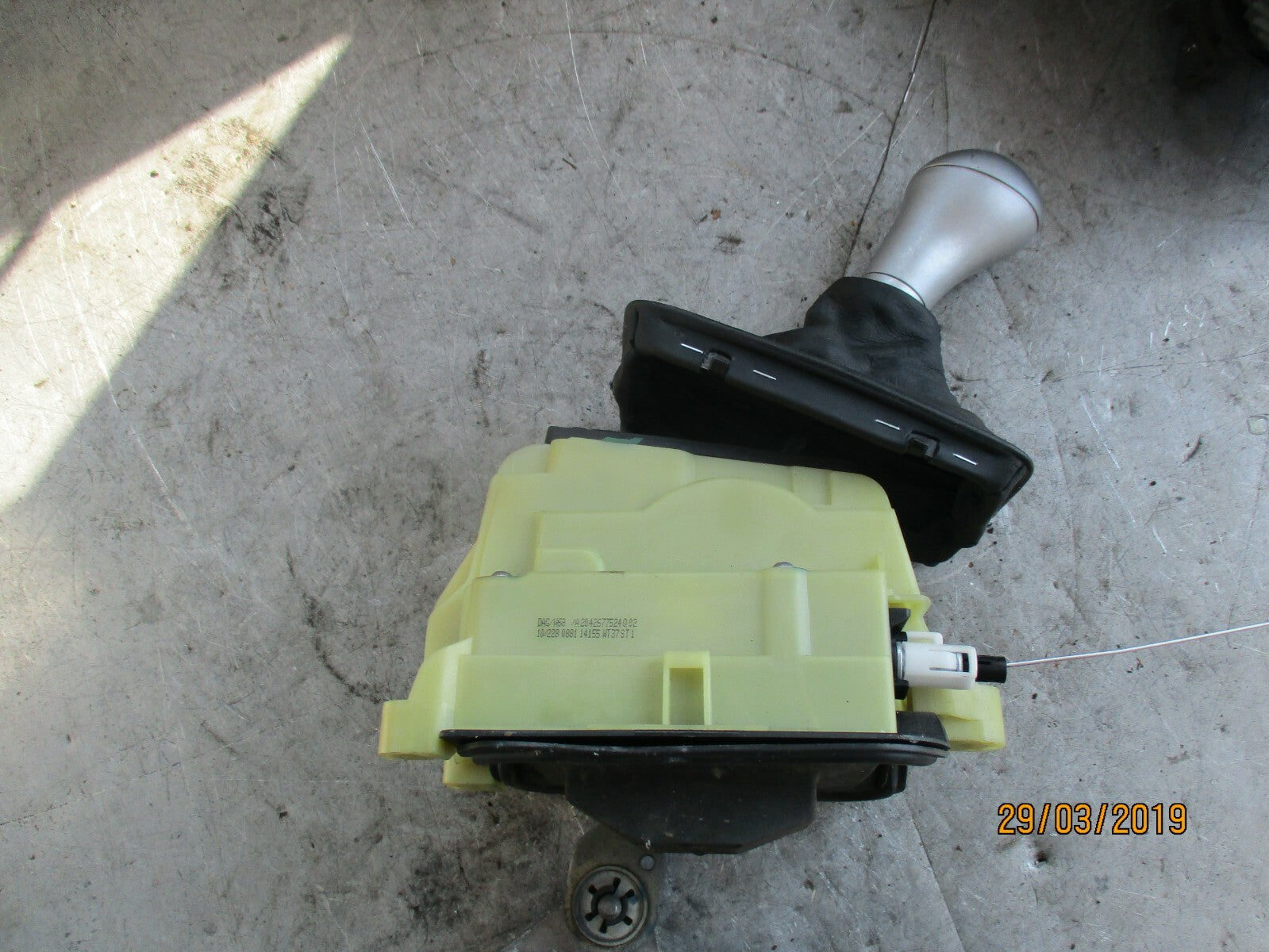MERCEDES C CLASS W204 AUTOMATIC GEAR SELECTOR A2042677524