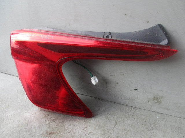 2010 NISSAN JUKE MK1 OSR DRIVER SIDE REAR TAIL LIGHT