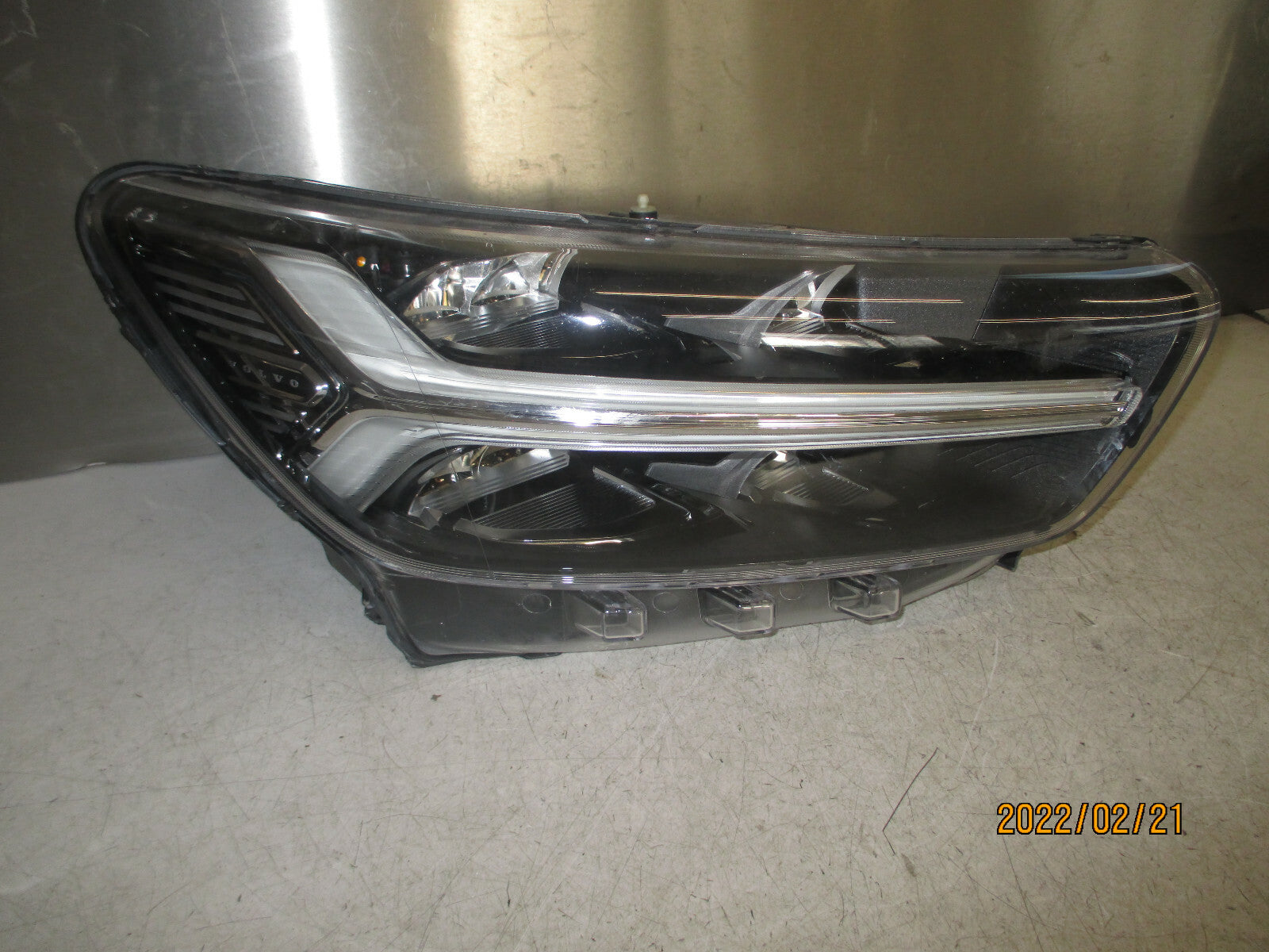 VOLVO XC40 2021 OSF DRIVER SIDE FRONT HEADLIGHT HEADLAMP 31655994 SPARES