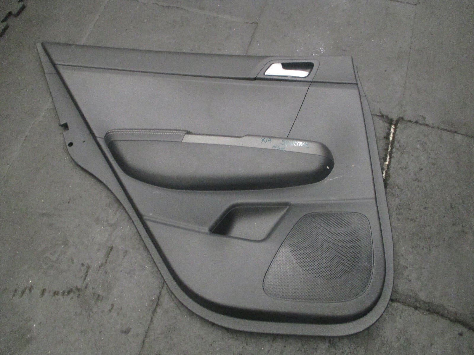 KIA SPORTAGE MK4 2020 FACELIFT NSR PASSENGER SIDE REAR PLASTIC DOOR CARD PANEL