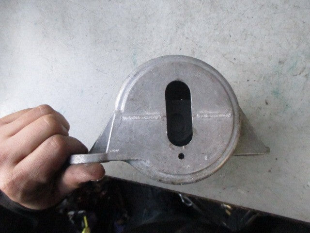 2013 FIAT 500 L 1.6 DIESEL DRIVER SIDE ENGINE MOUNT 00557036510