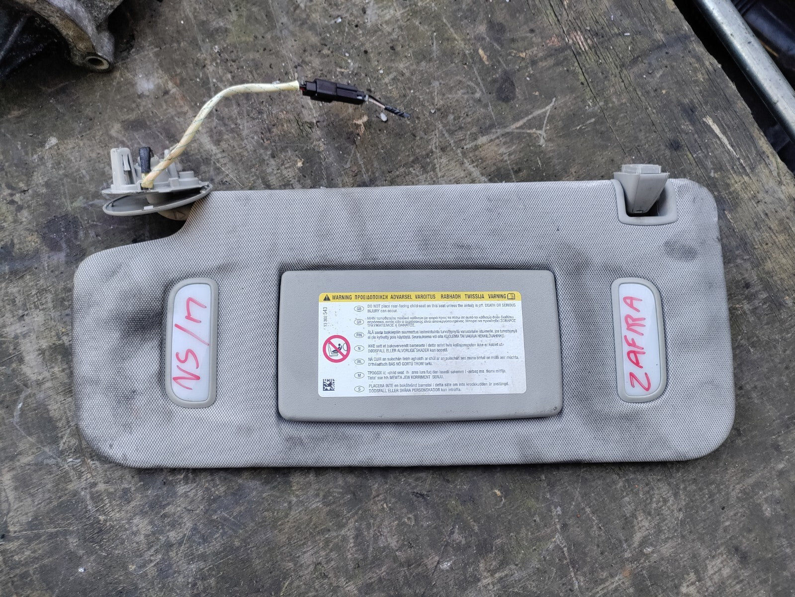 VAUXHALL ZAFIRA C MK3 NS PASSENGER SIDE SUN VISOR