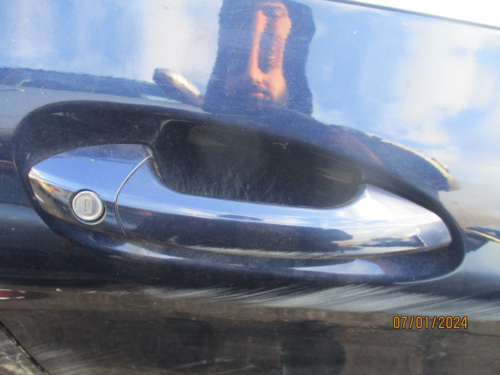 MERCEDES BENZ CLA 2016 C117 OSF DRIVER FRONT EXTERIOR DOOR HANDLE LUNAR BLUE 890