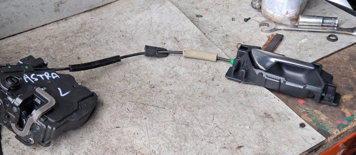 2023 VAUXHALL ASTRA J OSR DRIVER SIDE REAR DOOR LOCK MECH 9835418180