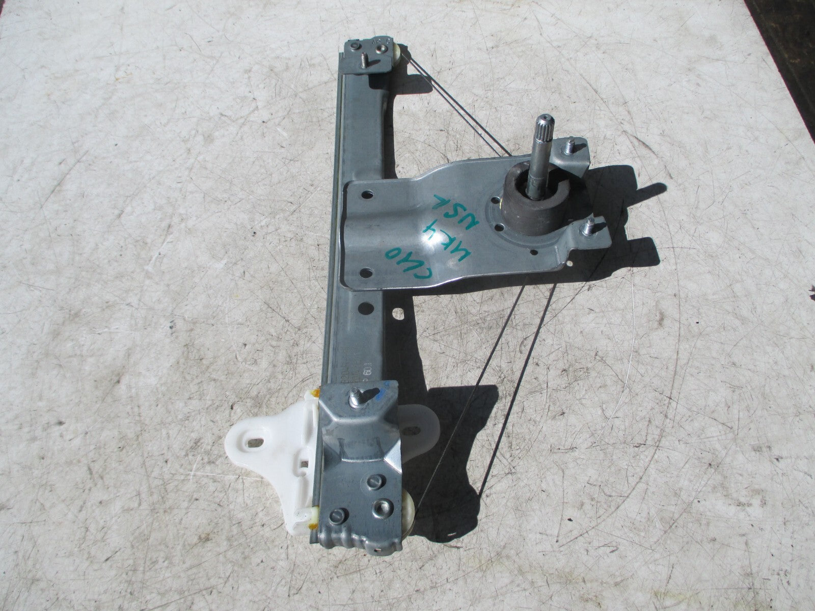 RENAULT CLIO MK4 NSR PASSENGER SIDE REAR WINDOW REGULATOR MOTOR 827013204R