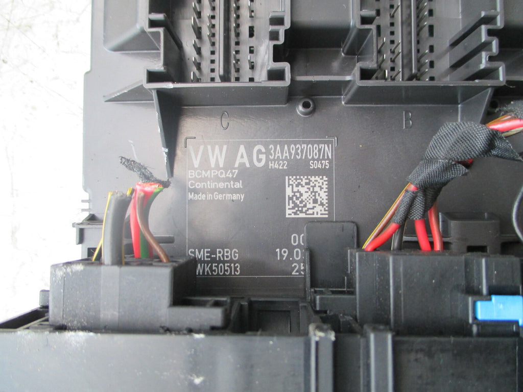 VW VOLKSWAGEN PASSAT 2014 B7 BCM BODY CONTROL MODULE 3AA937087N