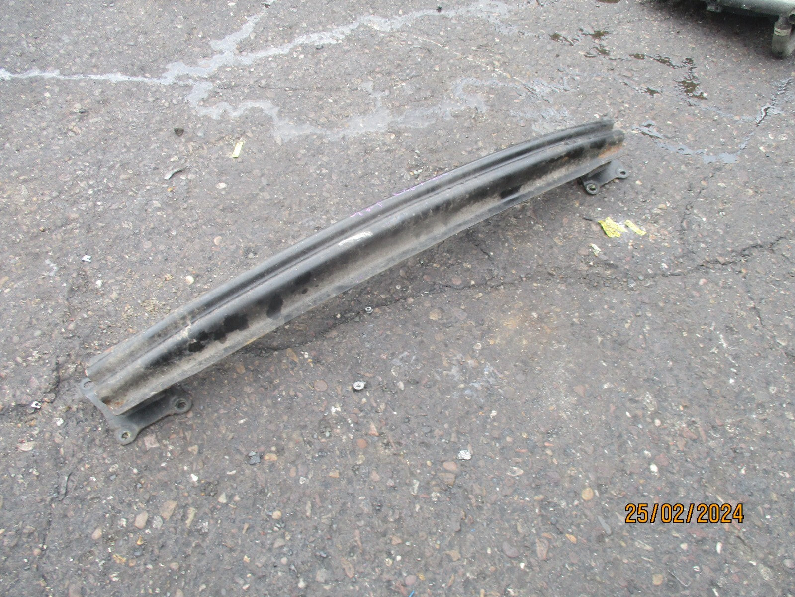 VW VOLKSWAGEN GOLF MK5 2005 3 DOOR REAR BUMPER REINFORCEMENT CRASH BAR