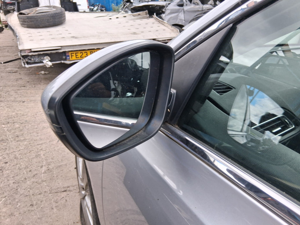 2014 PEUGEOT 308 MK2 NSF PASSENGER SIDE FRONT MANUALFOLD WING MIRROR SILVER EZR