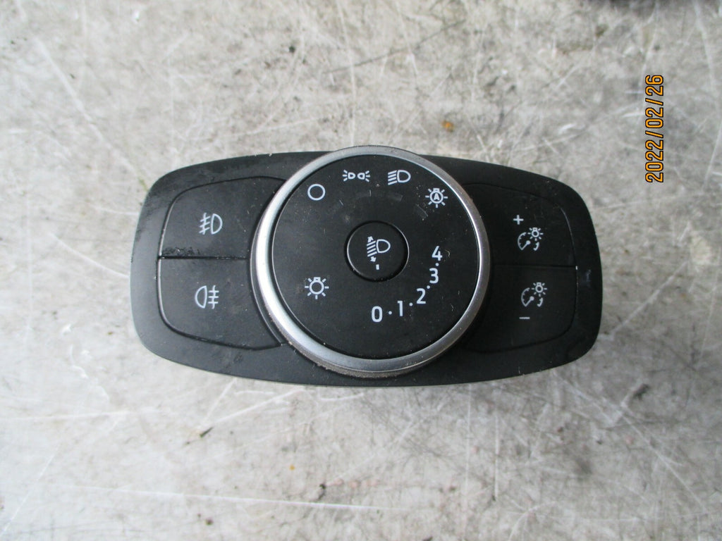 FORD FIESTA 2019 MK8 HEADLIGHT SWITCH PANEL 10507973