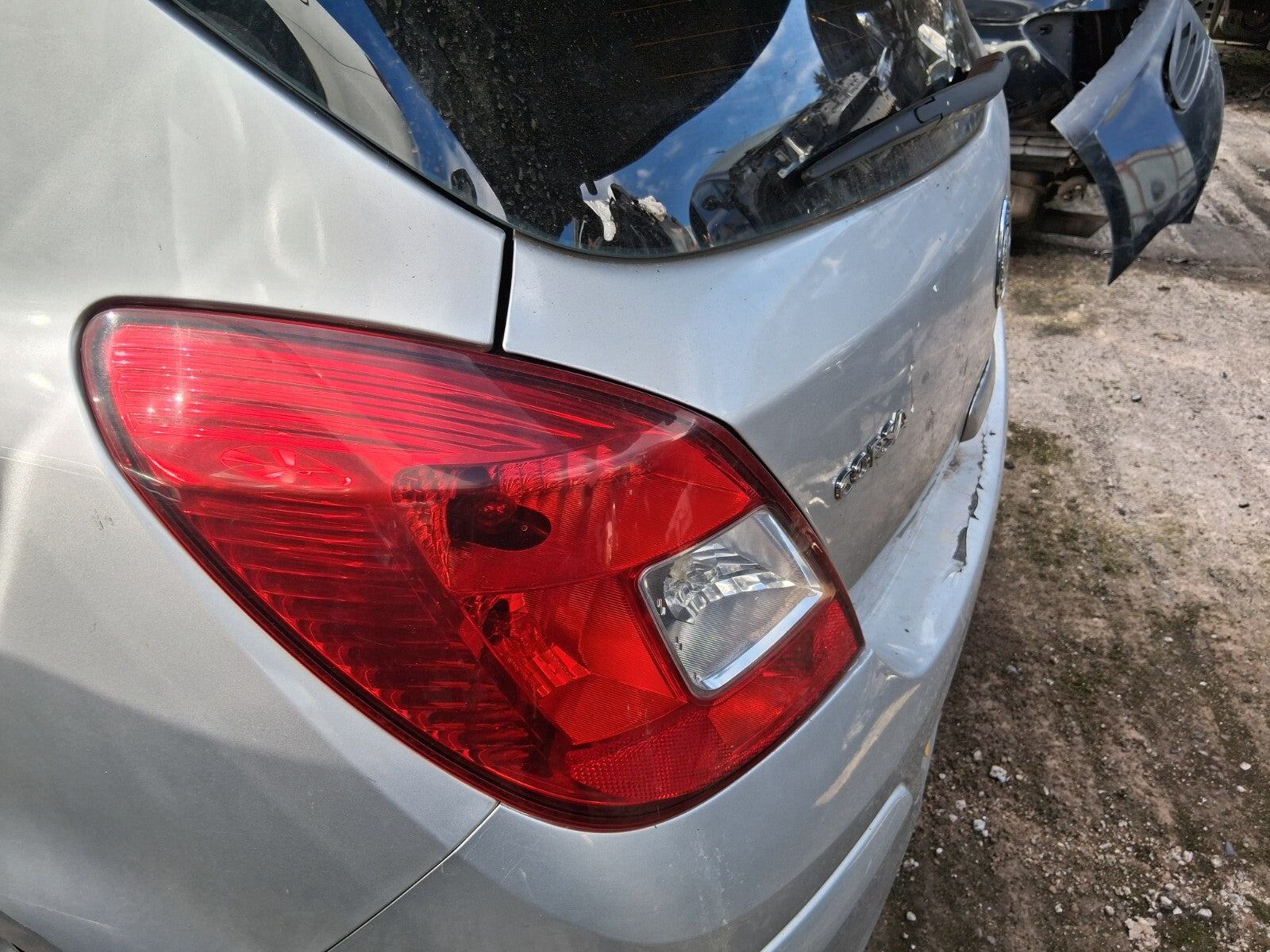 2009 VAUXHALL CORSA D NSR PASSENGER SIDE REAR LEFT TAIL LIGHT