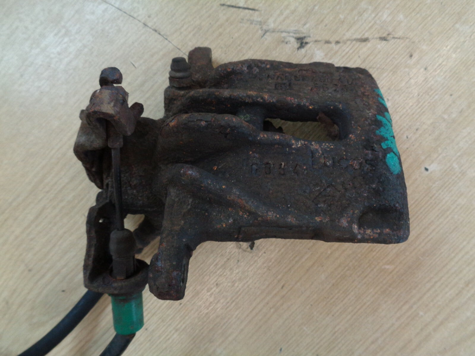 VAUXHALL VIVARO NS PASSENGER SIDE REAR BRAKE CALIPER