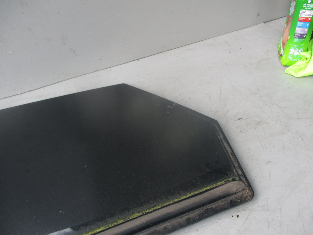 HYUNDAI I40 2015 NSR PASSENGER SIDE REAR WINDOW GLASS
