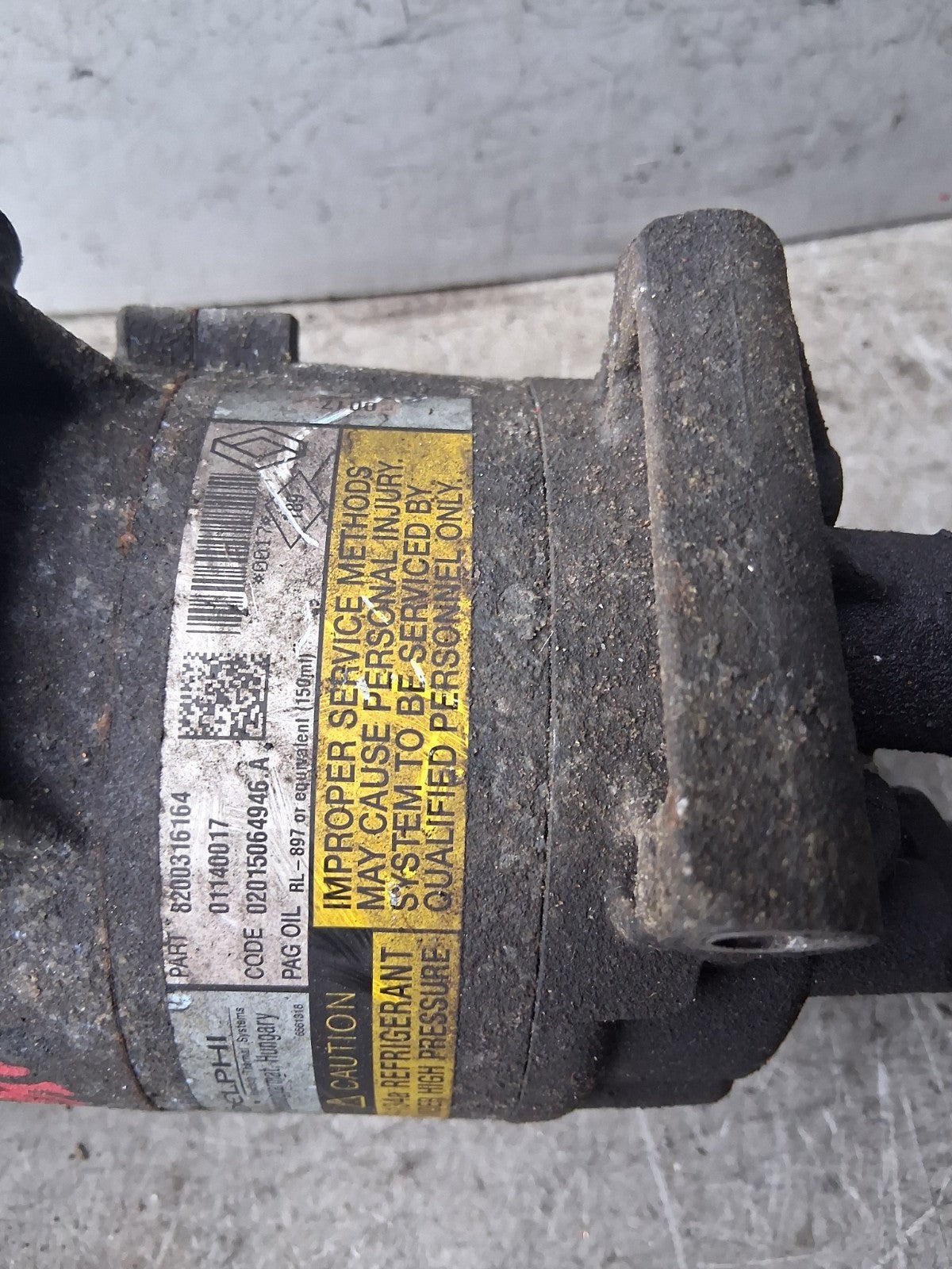 2005 RENAULT MEGANE MK2 1.5 DIESEL AC AIR CON COMPRESSOR PUMP 8200316164