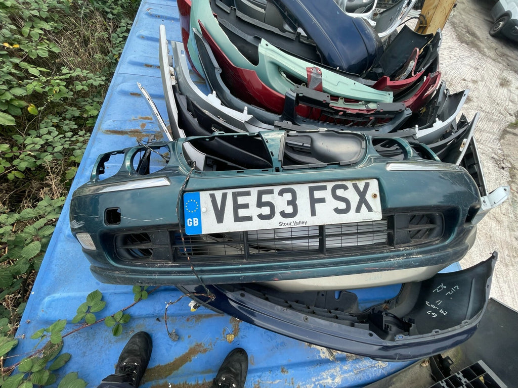 ROVER 75 2003 PRE FACELIFT FRONT BUMPER GREEN