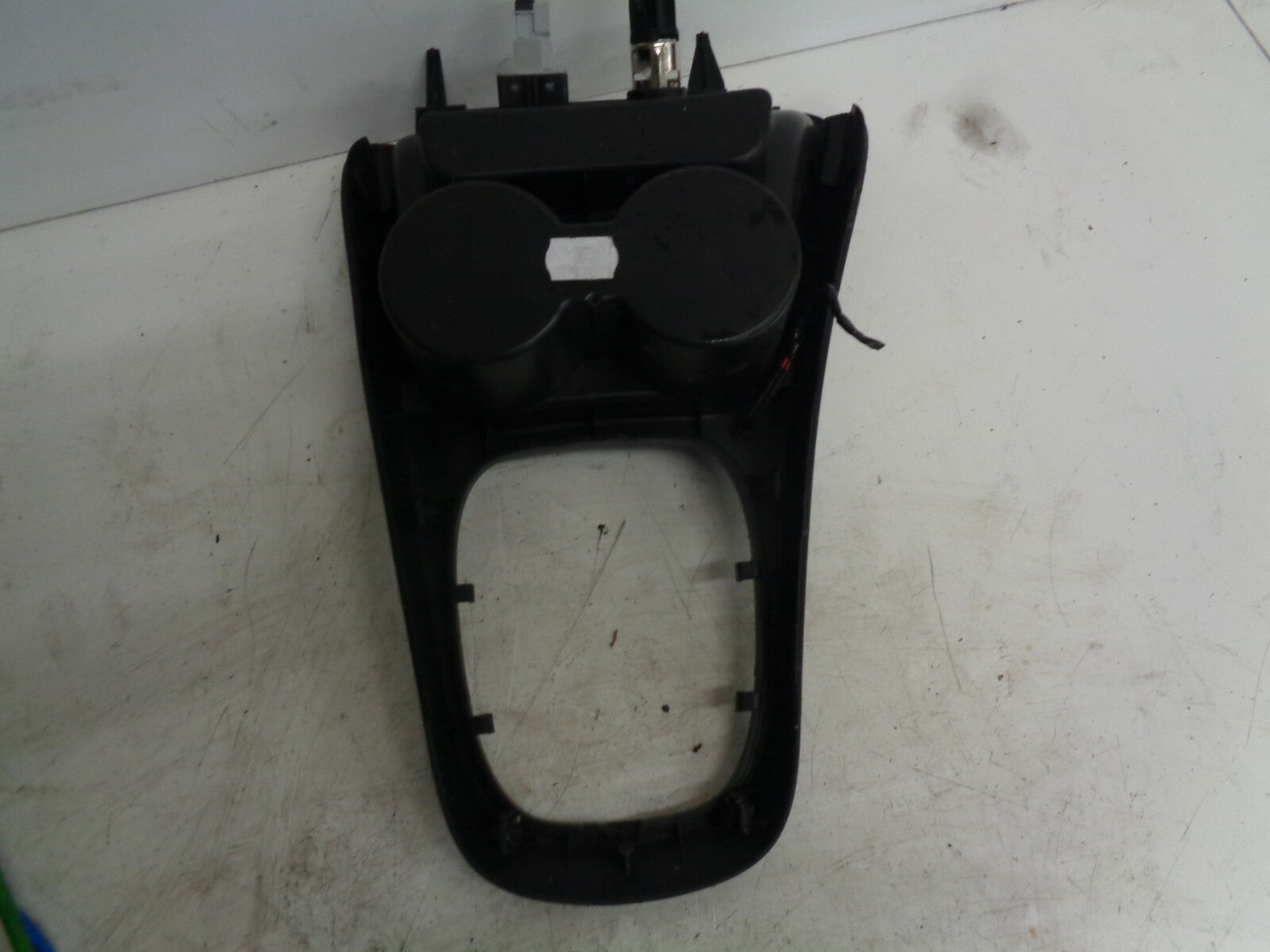 VAUXHALL CORSA E MK4 2016  CENTRE CONSOLE CUP HOLDER GEARSTICK SURROUND