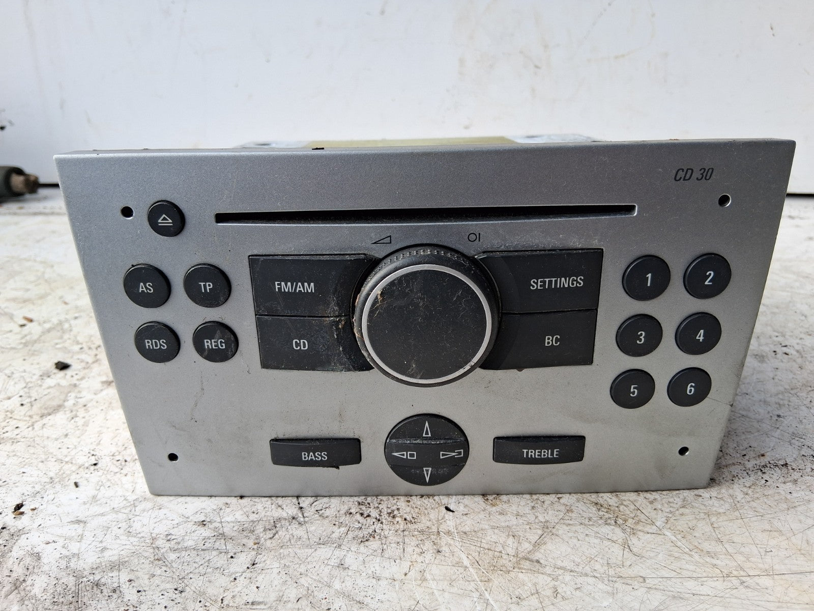 2005 VAUXHALL CORSA C MULTIMEDIA RADIO STEREO CD PLAYER HEAD UNIT 7644222317